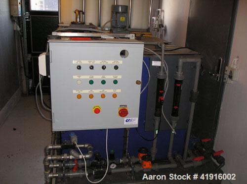 Used USF Wallace & Tiernan Dry Polymer Mixer with a DP 5.0 VMZ powder preparation unit. Max powder dosaging 66 lbs/h (30 kg/h), max output 344 gallons/h (1300 liters/h), with an A-729 GS/GM stainless...