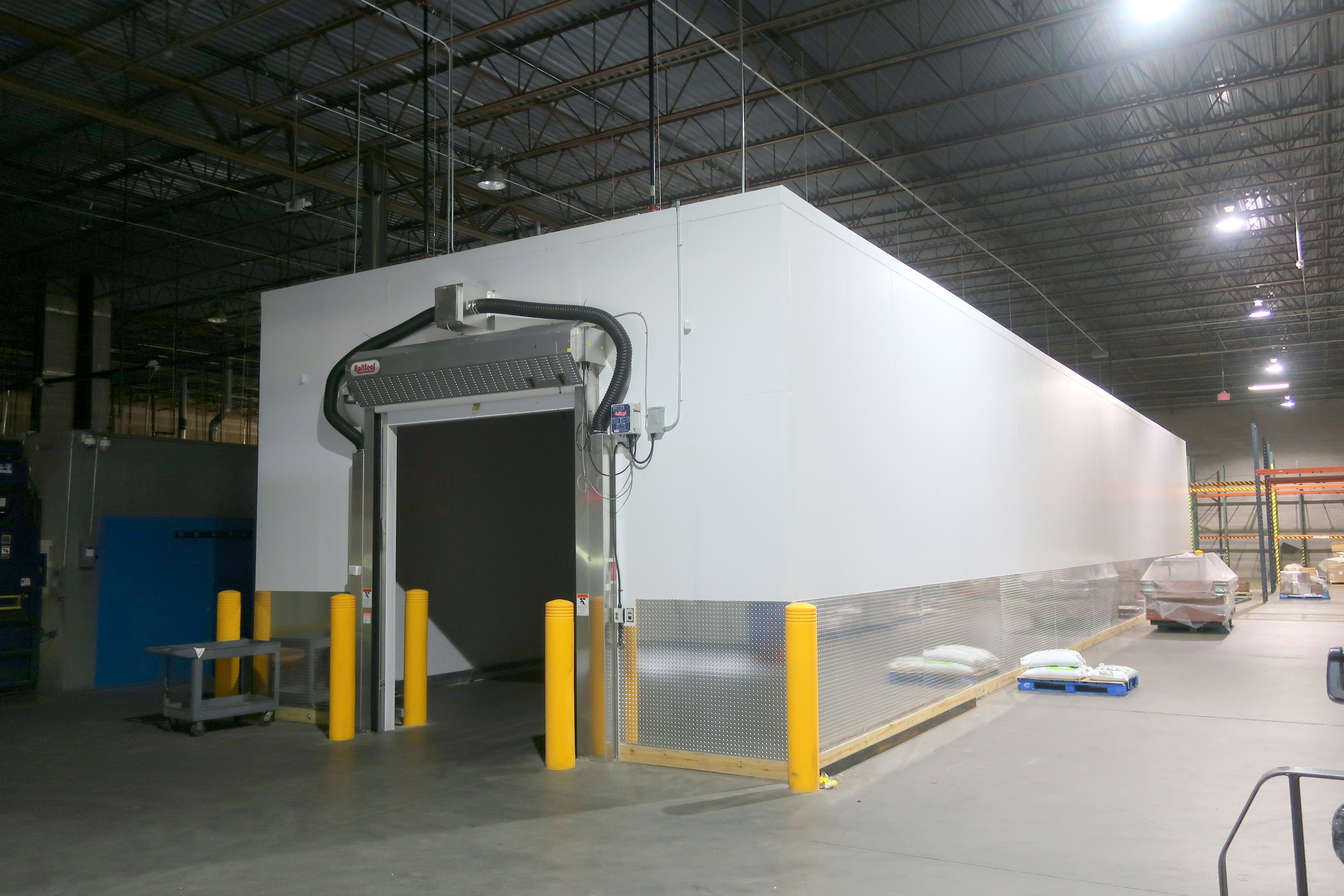 https://www.aaronequipment.com/images/AuctionImages/Freezer.JPG