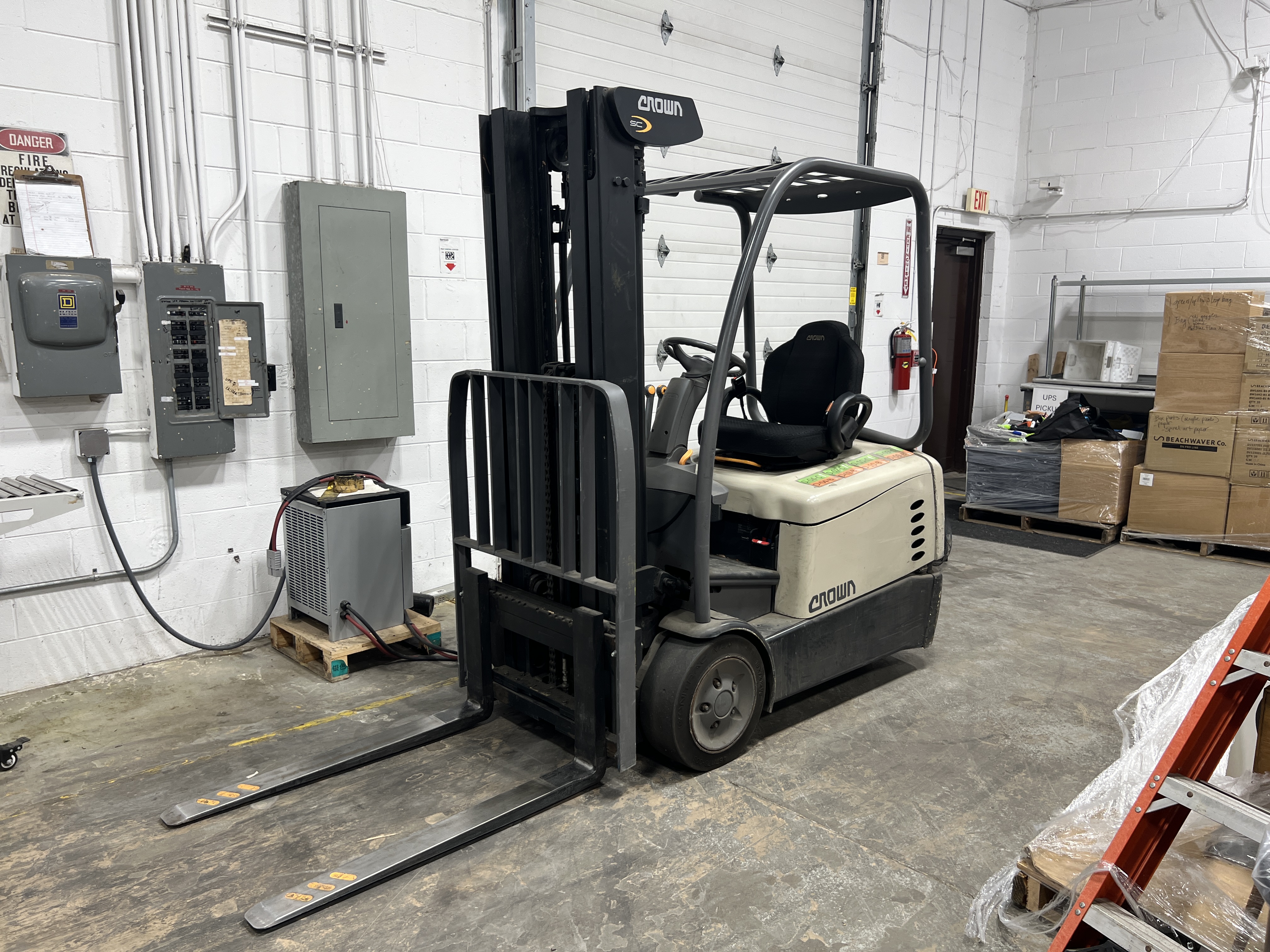 SHORT NOTICE AUCTION - Surplus Warehouse Equipment to Major Beauty Products Company