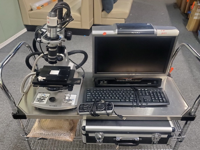 Keyence-optical-measuring-system-microscope.jpg